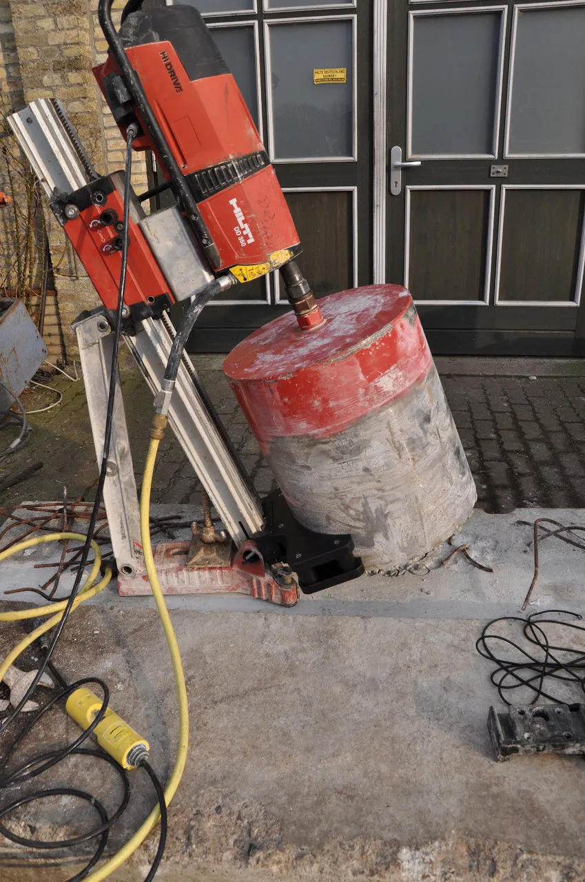 CutDrill Kernbohrgerät auf einer Baustelle